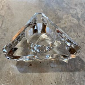 Tea light candle holder